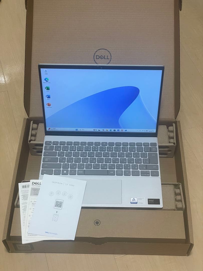 「美品」Dell Inspiron 13 Ultra5 16GB SSD 512