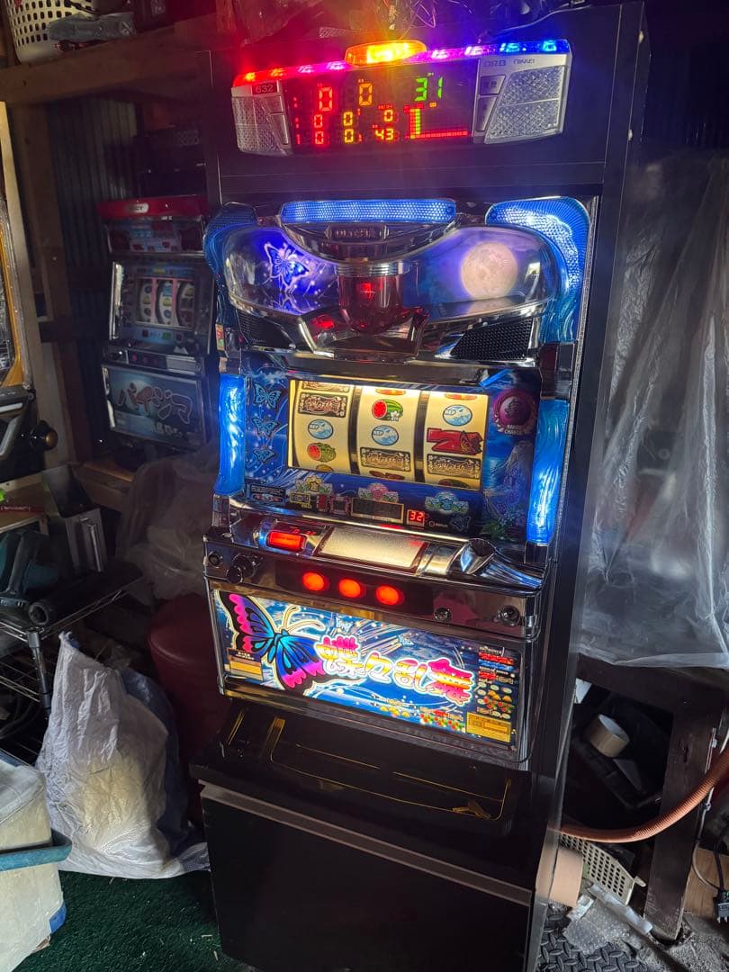 ハ*ス様 パチスロ実機　蝶々乱舞