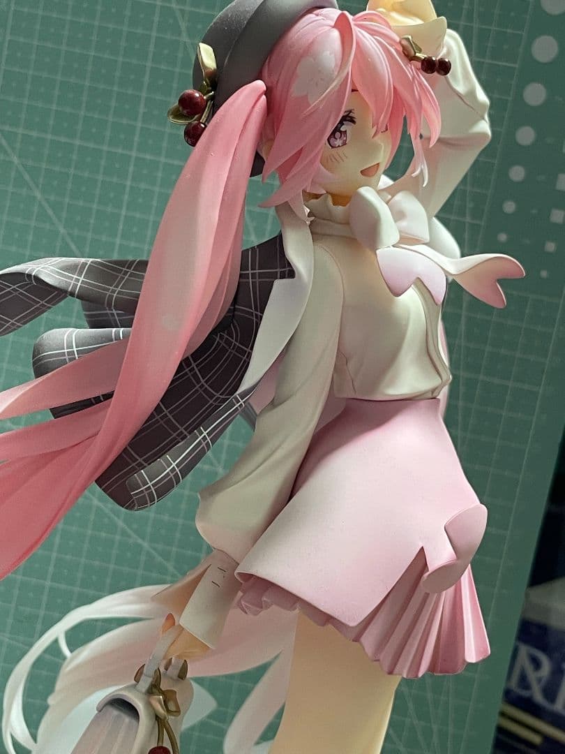 初音ミク 桜ミク お花見コーデVer. 1/6 フィギュア