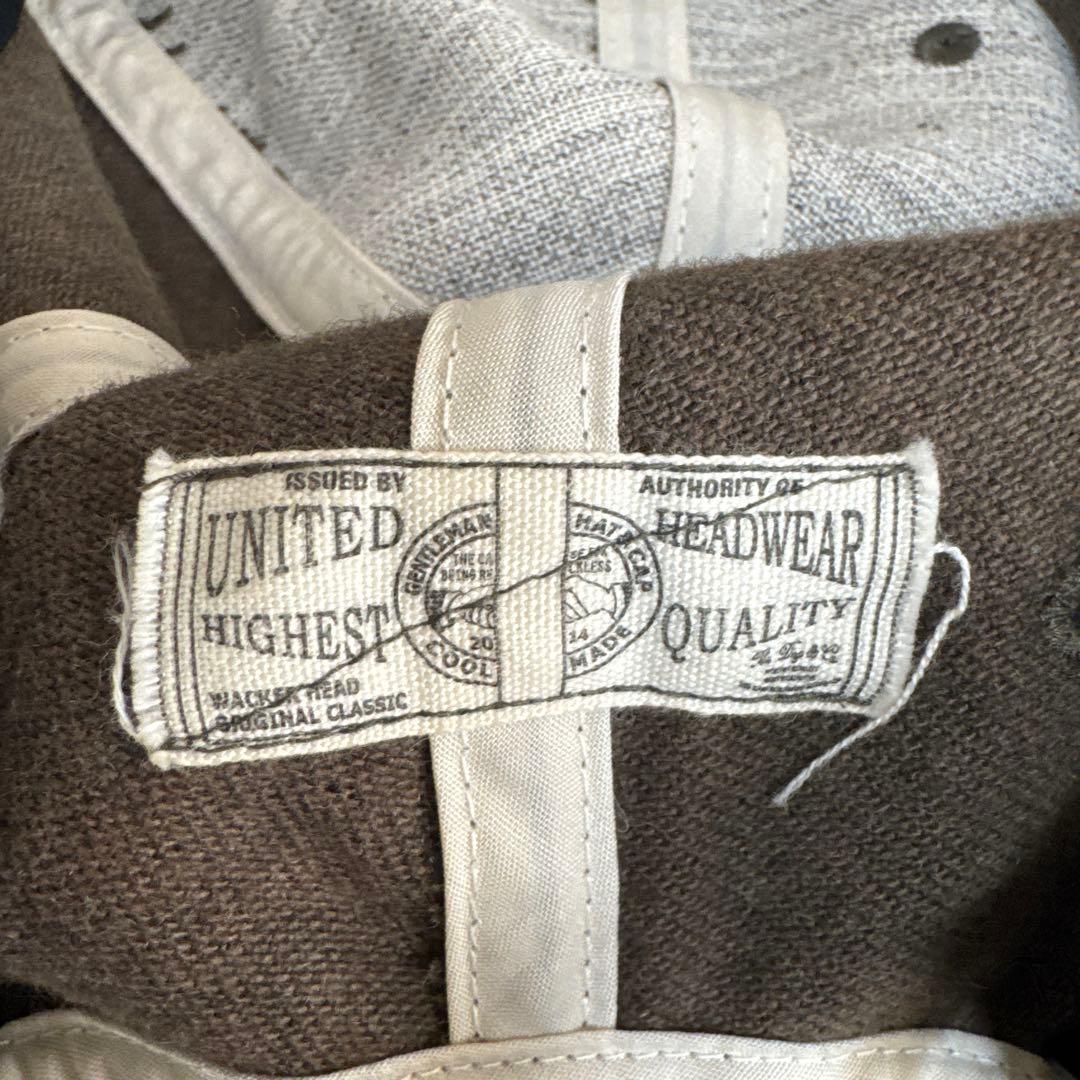 THE H.W.DOG オリーブ色　キャップ