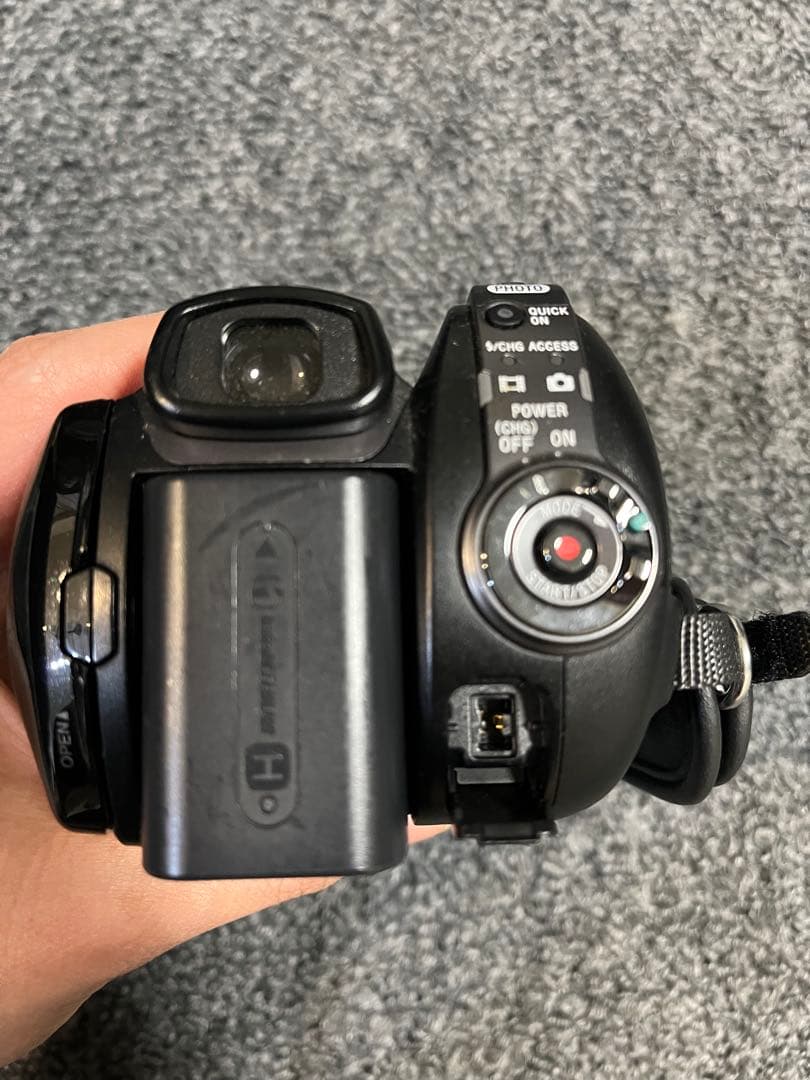 ビデオカメラ SONY HDR-SR12 / SONY HDR-CX18