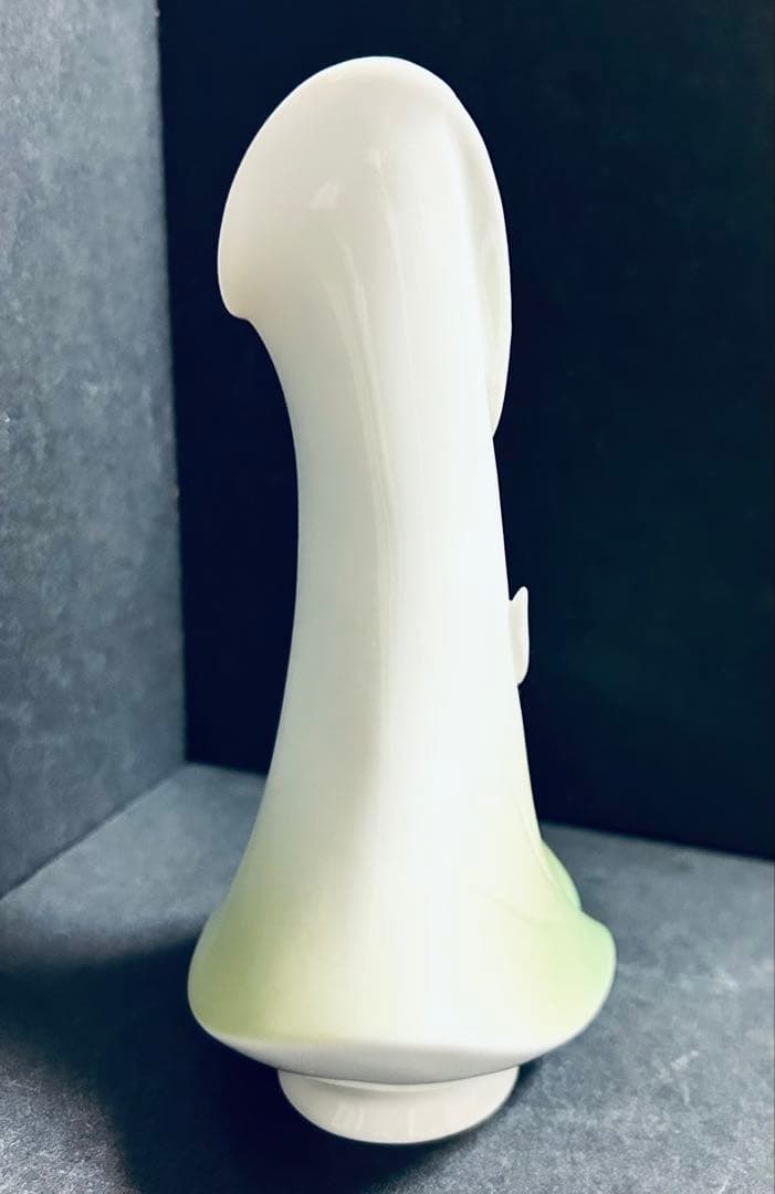 Franz San Franciscoフランツ　蝶々　花瓶