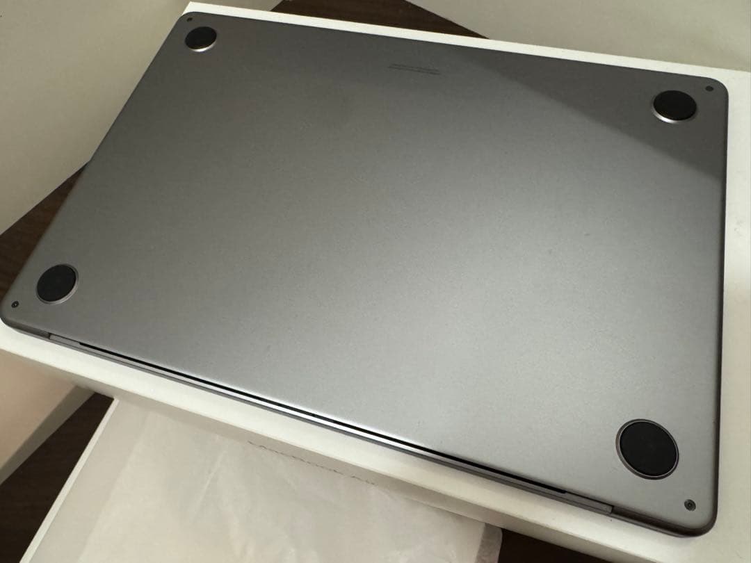 美品❤️MacBook Air M2 13.6インチ 8GB 256GB 初期化済