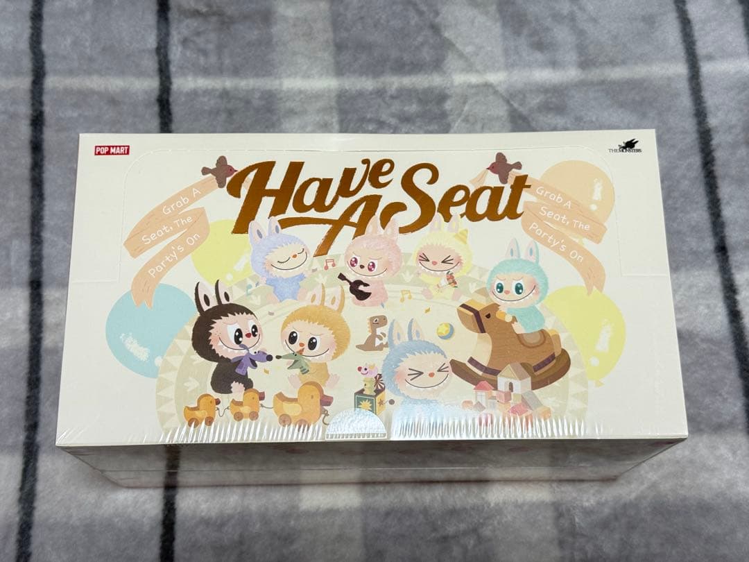 LABUBU THE MONSTER Have A Seat ぬいぐるみ