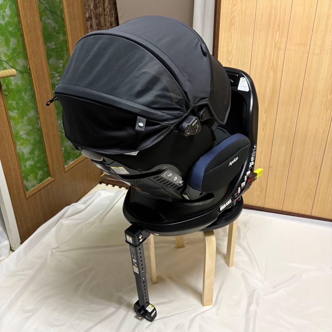 2023年モデル アップリカ フラディア プラス プレミアム チャイルドシート