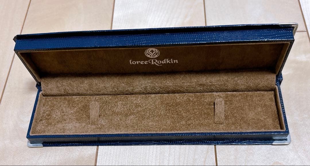 送料込み/匿名配送◎ Loree Rodkin ブレスレット