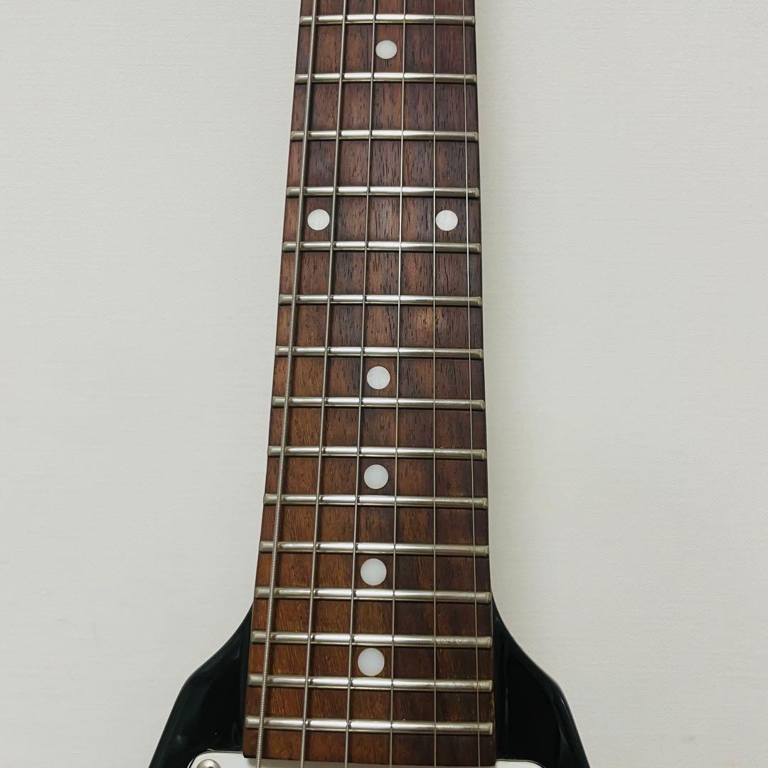 グラスルーツ GR-FV-32 スピーカー内蔵 エレキギターフライングV 希少品