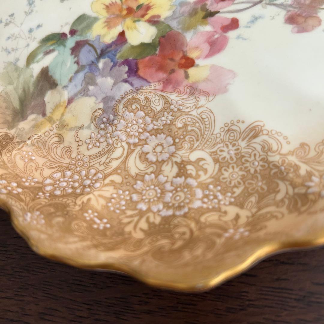 ロイヤルドルトン　アンティーク　飾り皿