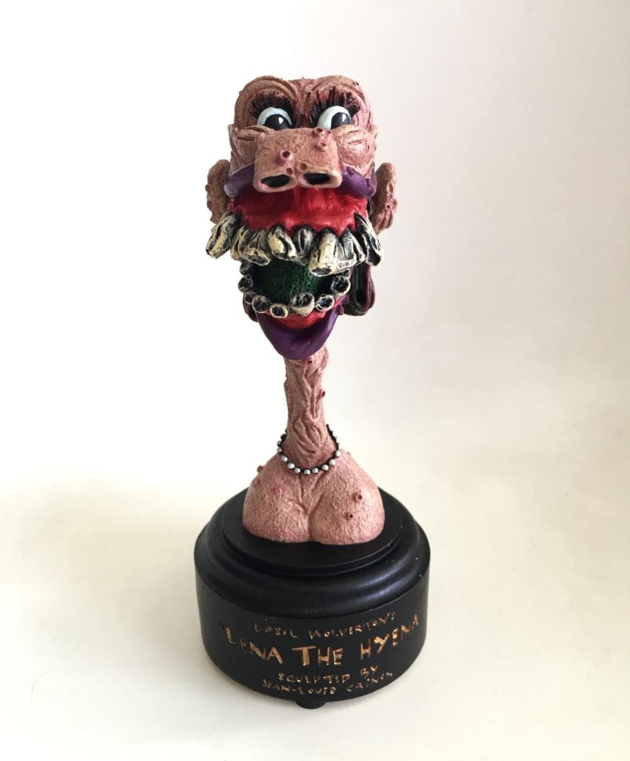 Basil Wolverton Lena the Hyena 限定 フィギュリン