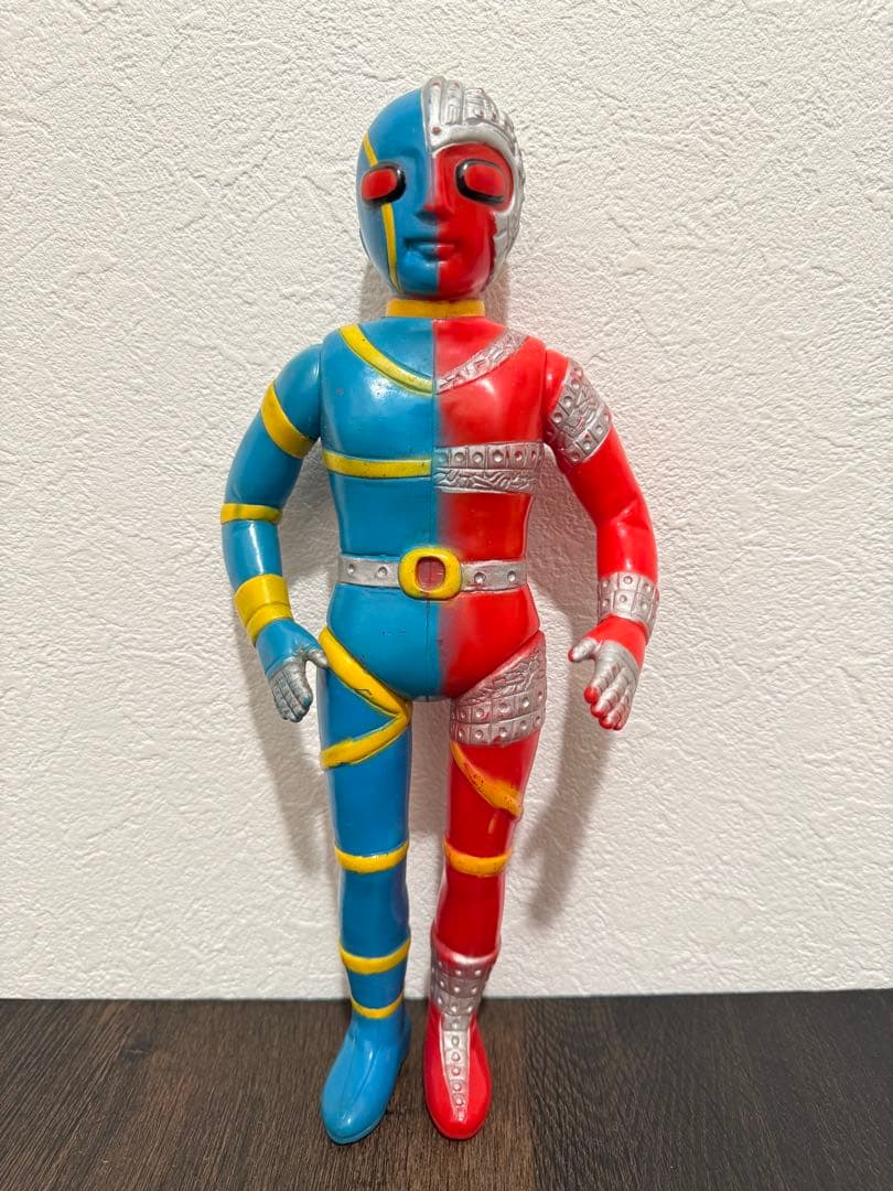 タカトク　キカイダー　当時もの　ソフビ　赤目