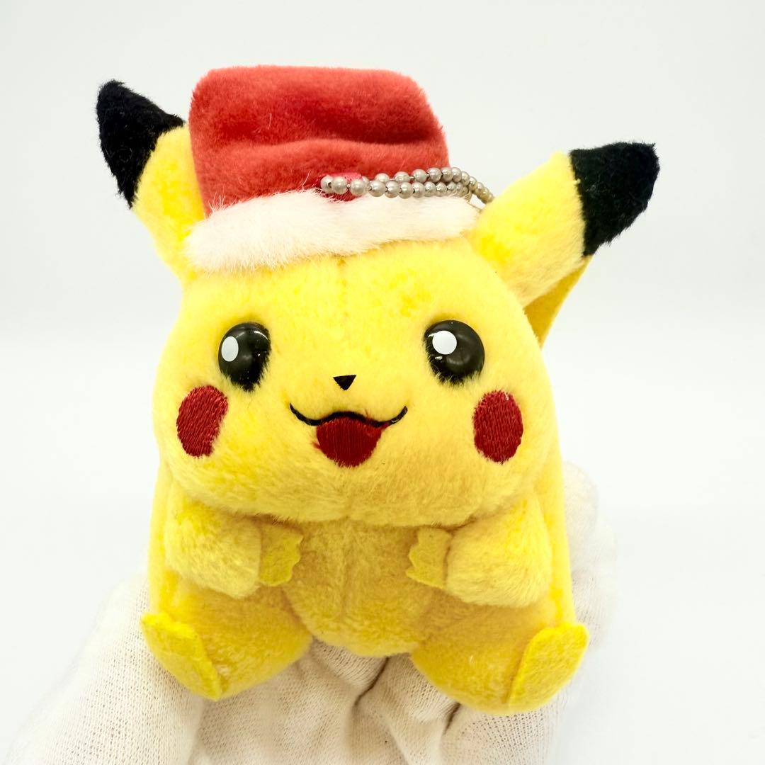 ポケモンセンター製 ピカチュウ サンタ チェーン付きマスコット