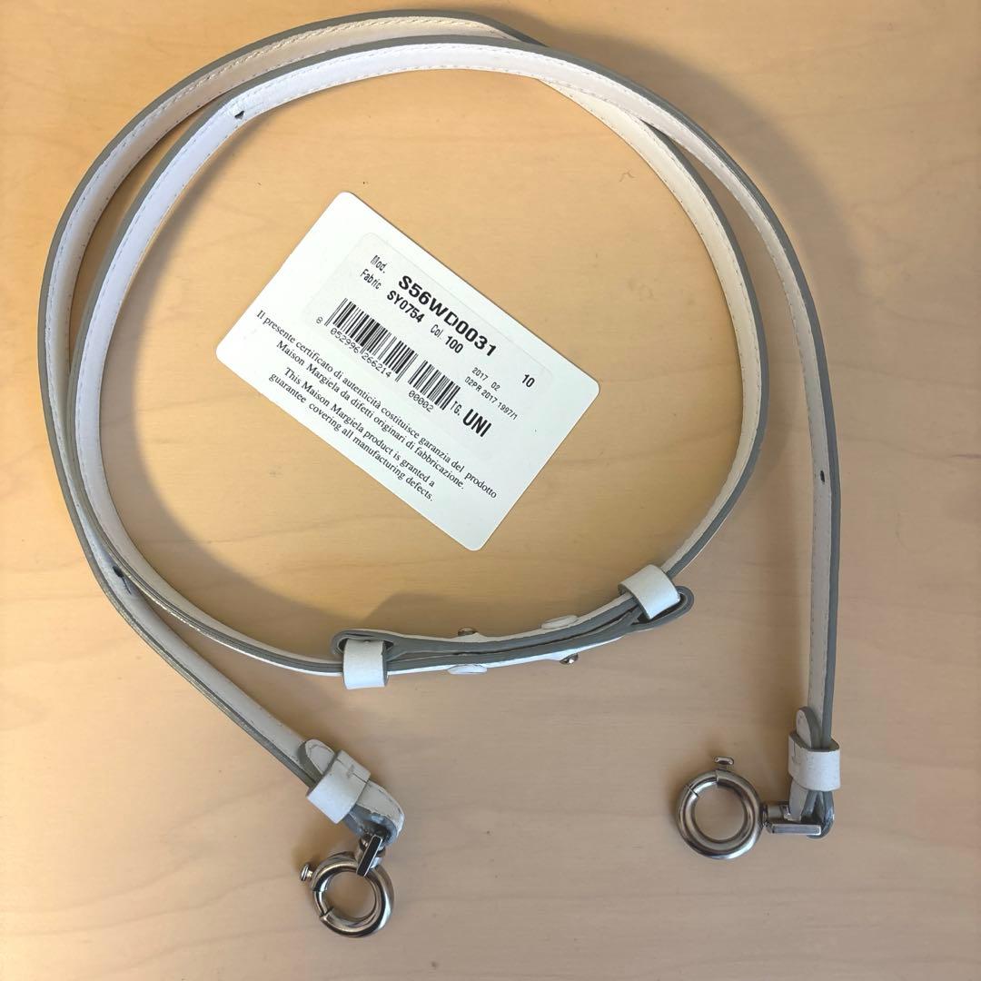 正規品 メゾンマルジェラ5AC ミニ26cm 白レザーショルダーバッグ