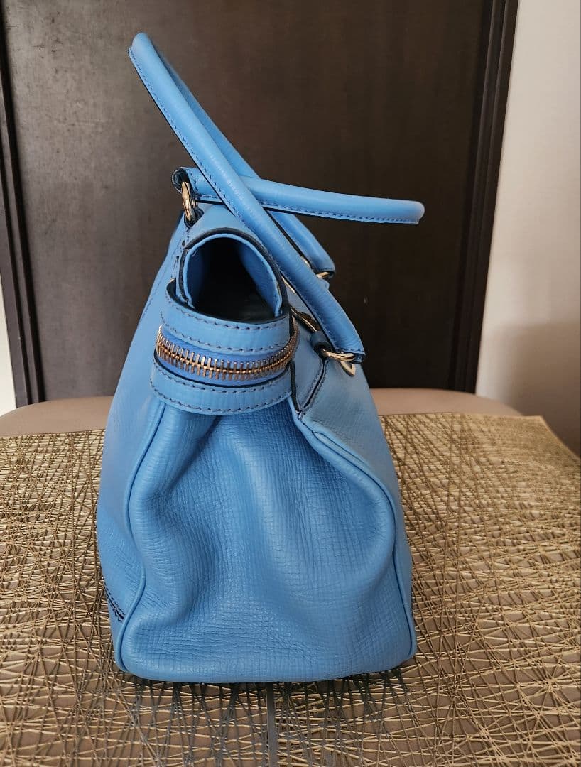 マックスマーラ ハンドバック&トートバック (マルゴー) ターンロック金具