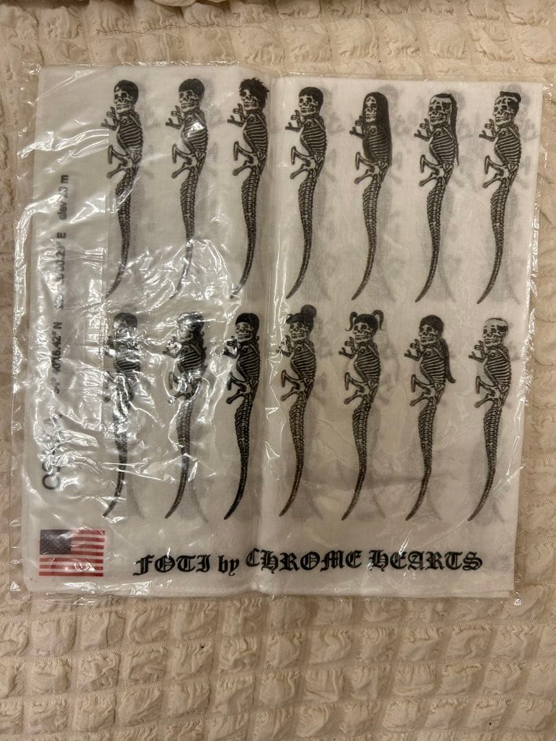 正規品 クロムハーツ FOTI ART EXHIBITION 2009 バンダナ