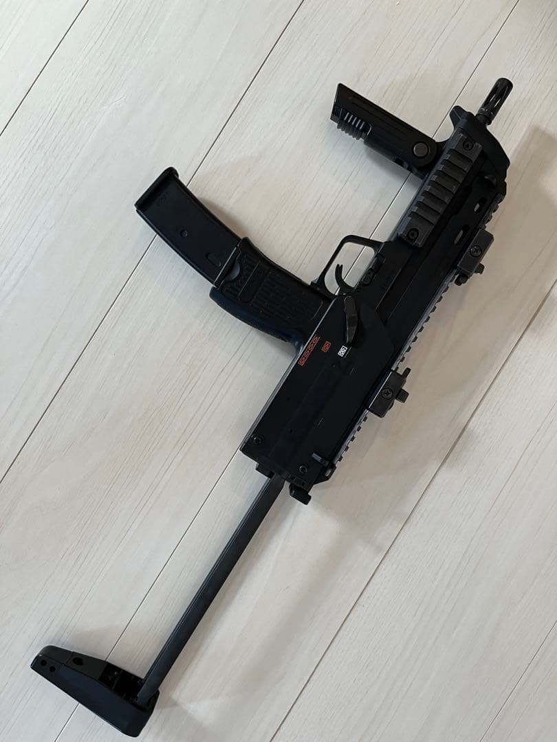 東京マルイ MP7A1 電動ガン（ジャンク）