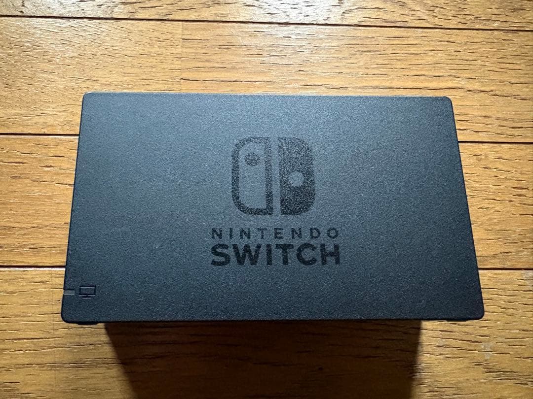 Nintendo Switch 本体 HAC-001(ジョイコンのみなし）