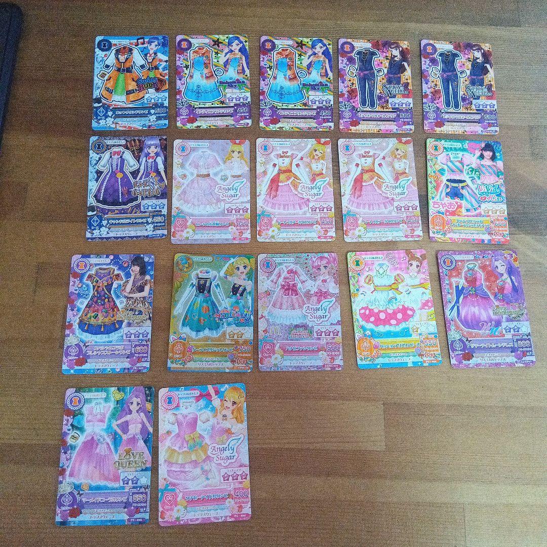 アイカツカード　トップス＆ボトムス　17枚セット