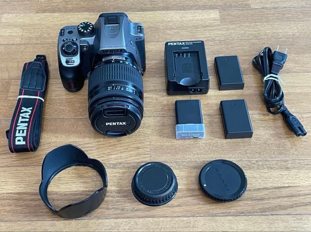 K-70 ボディ+18-250mm レンズ ストロボ付き