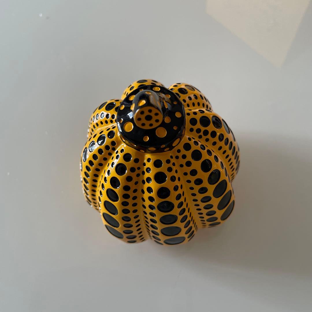 美品　草間彌生 カボチャオブジェ・ペーパーウエイト黄色