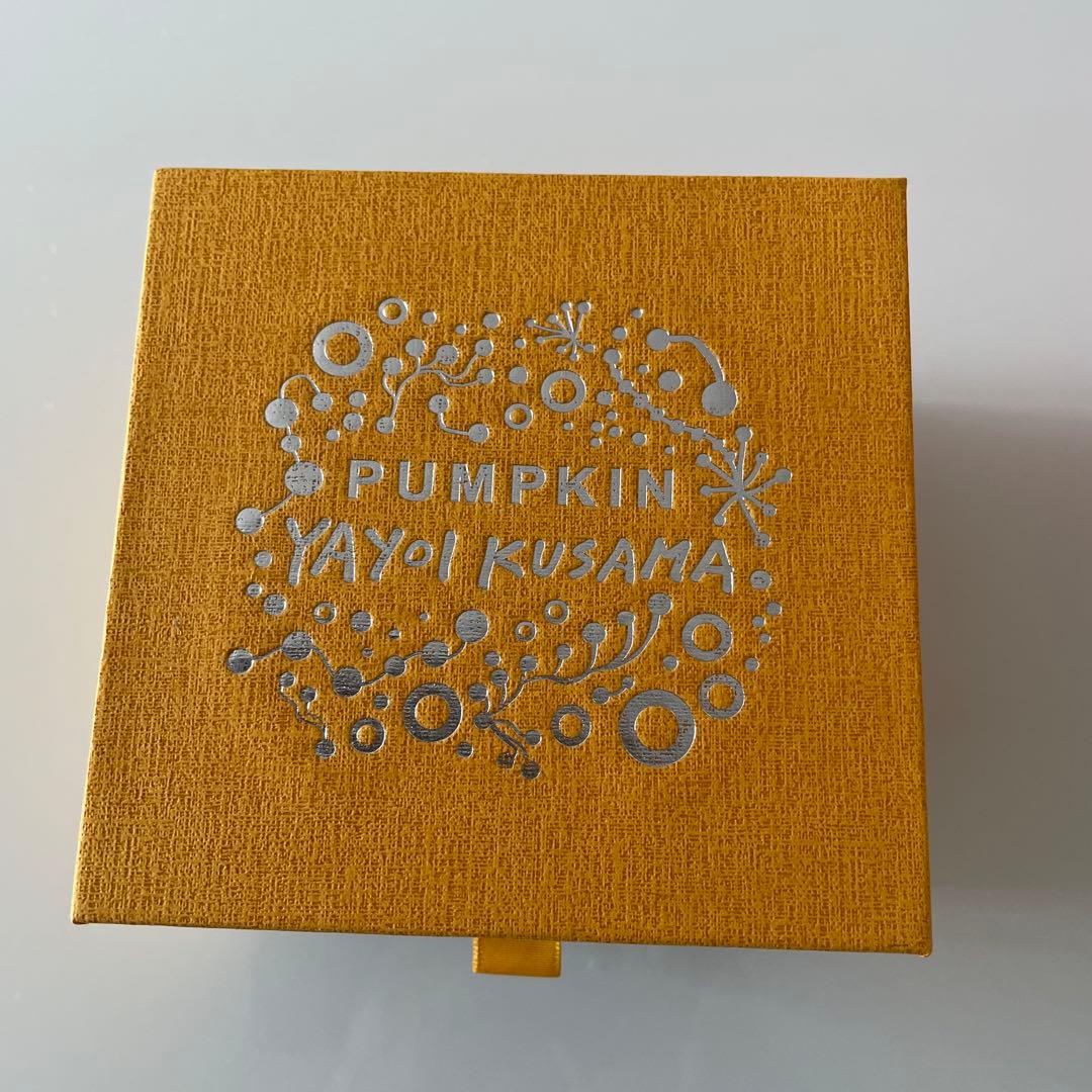 美品　草間彌生 カボチャオブジェ・ペーパーウエイト黄色