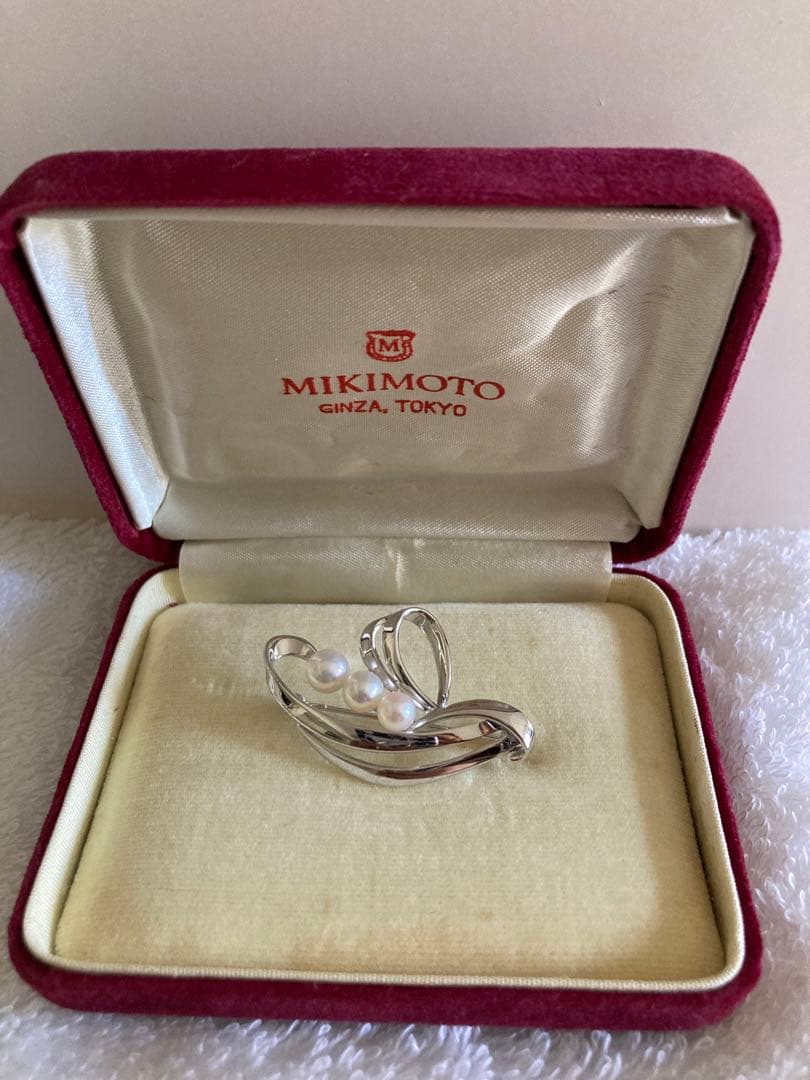 美品です❤︎ ミキモト　パール　本真珠　ブローチ　②