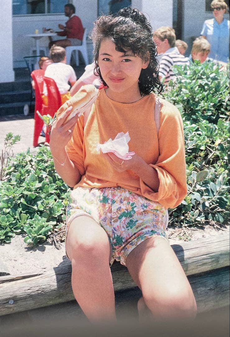 R*n様 中山美穂 昭和レトロ大量セット サイン(真贋不明)付