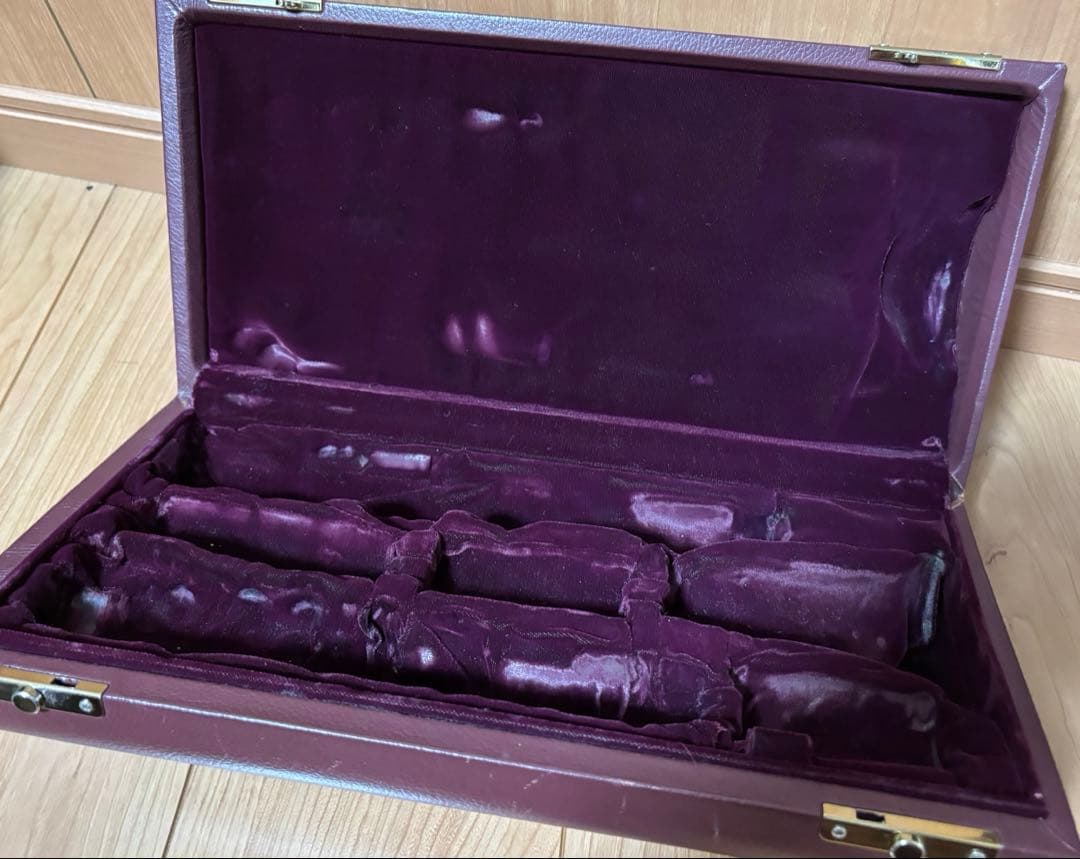 ビュッフェクランポンB♭クラリネットケースワインレッド