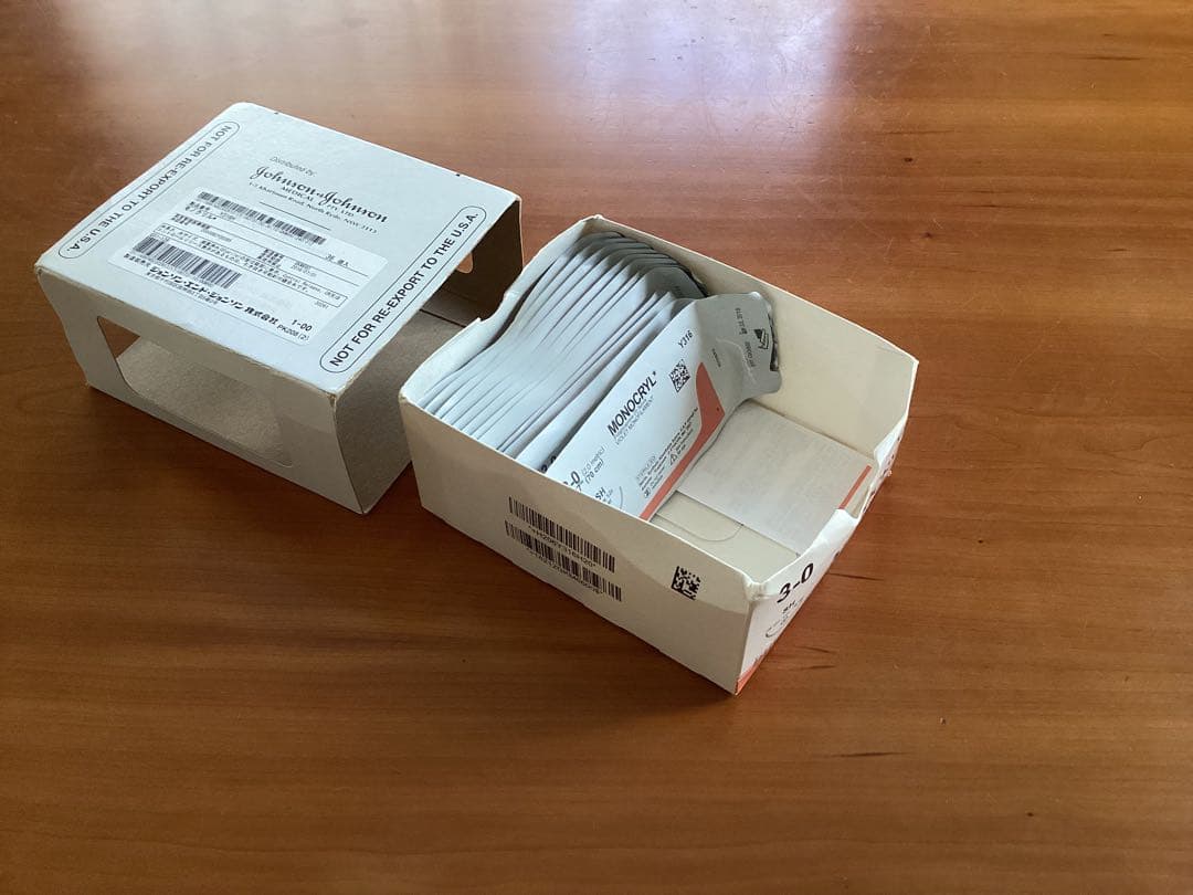 腹腔鏡手術トレーニングセット(持針器など)