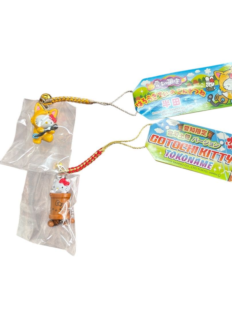 ご当地Hello Kitty ファスナーマスコットなど　根付け　55点セット