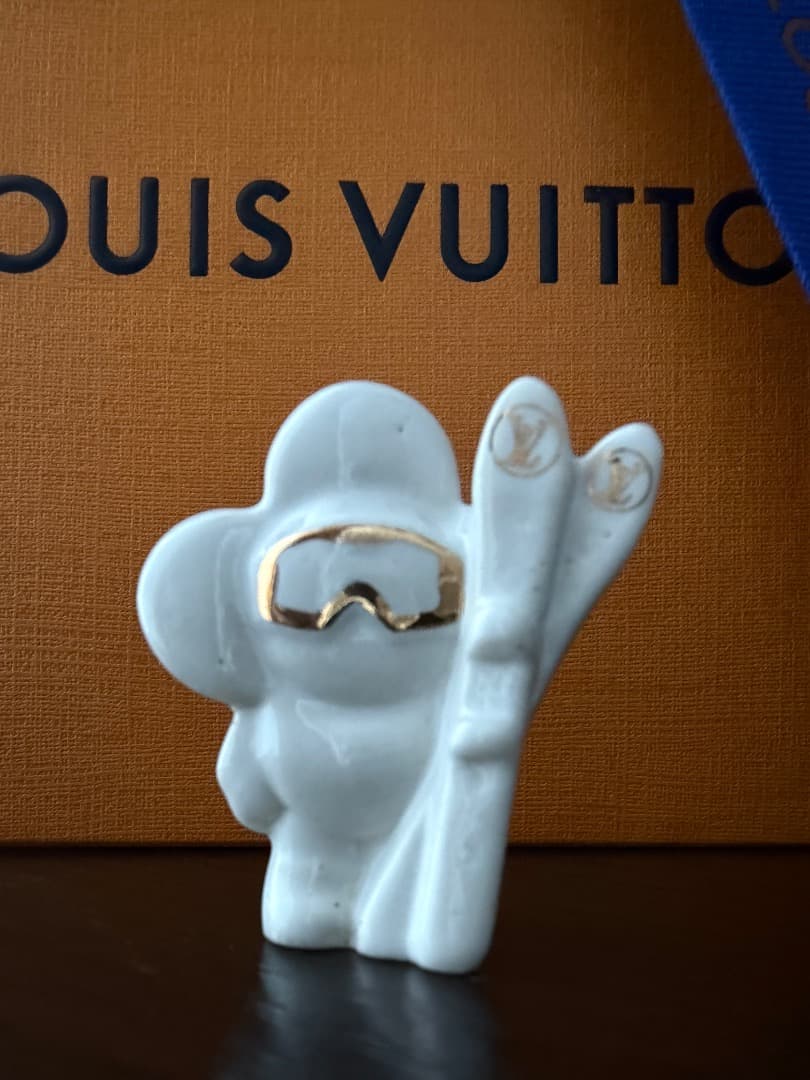 2026年のルイ・ヴィトンのガレット・デ・ロアの”ヴィヴィエンヌ”フェーヴ