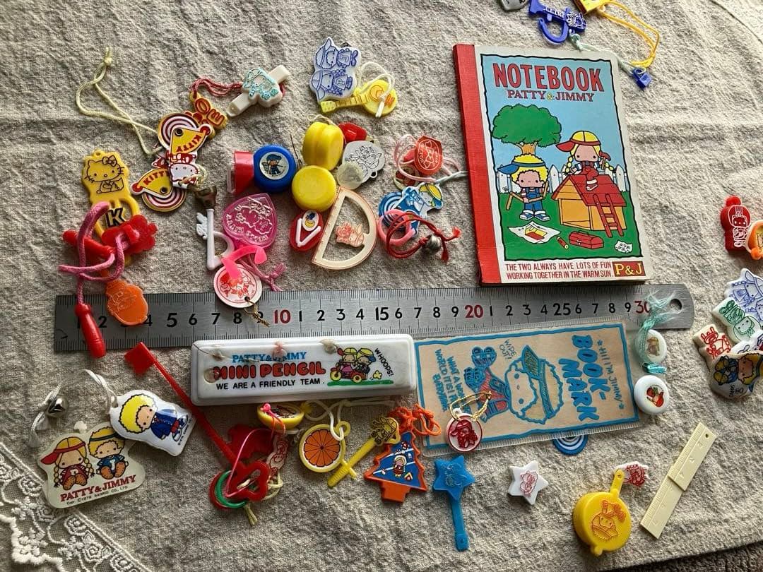 昭和レトロ　当時物 SANRIO サンリオ おまけ いろいろまとめセット約50点