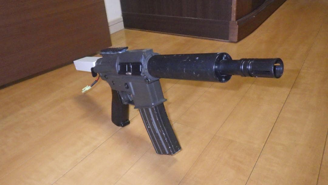 東京マルイ　M4系　パトリオット（オリジナル）全長５６㎝程度　18歳以上