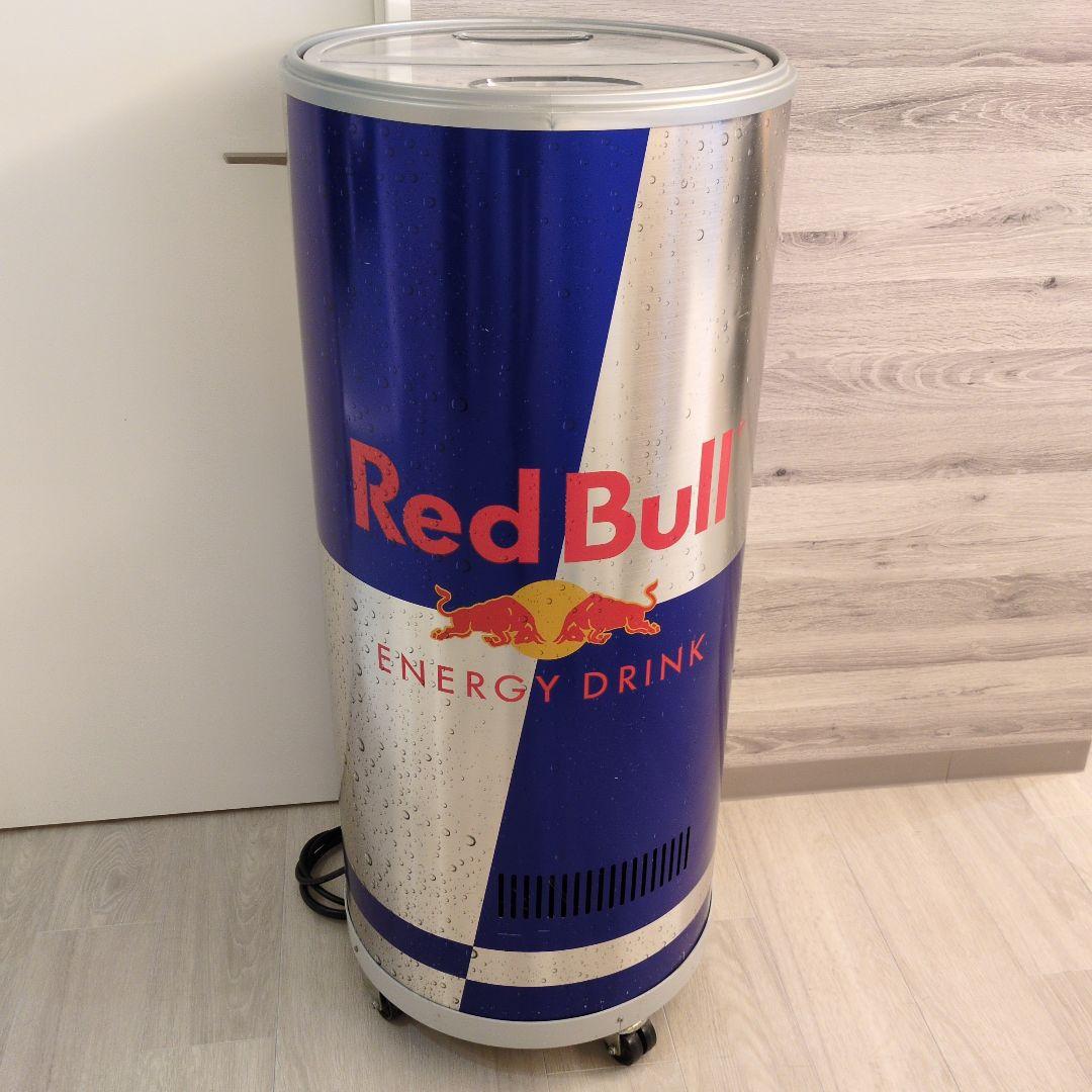 非売品 希少Red Bull 缶型 冷蔵庫キャスター付き