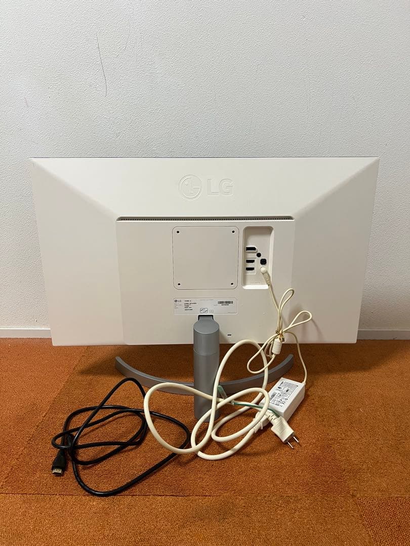 GIGA82 LG 27インチ/4K/HDR10対応 モニターディスプレィ