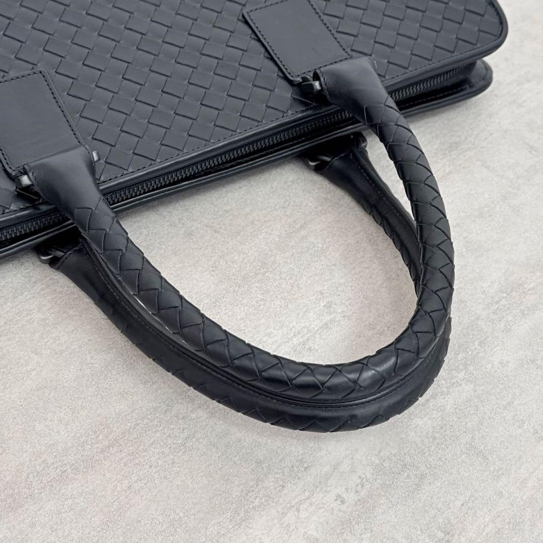 極美品 BOTTEGA VENETA ビジネスバッグ イントレチャート ブラック