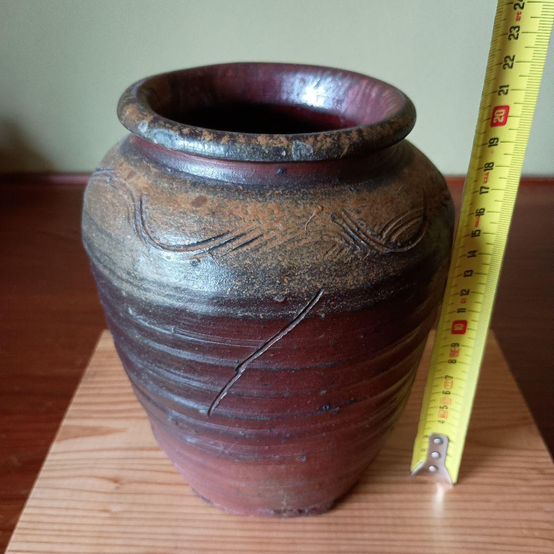 古備前 青胡麻窯変波状文壷　 窯印／　室町