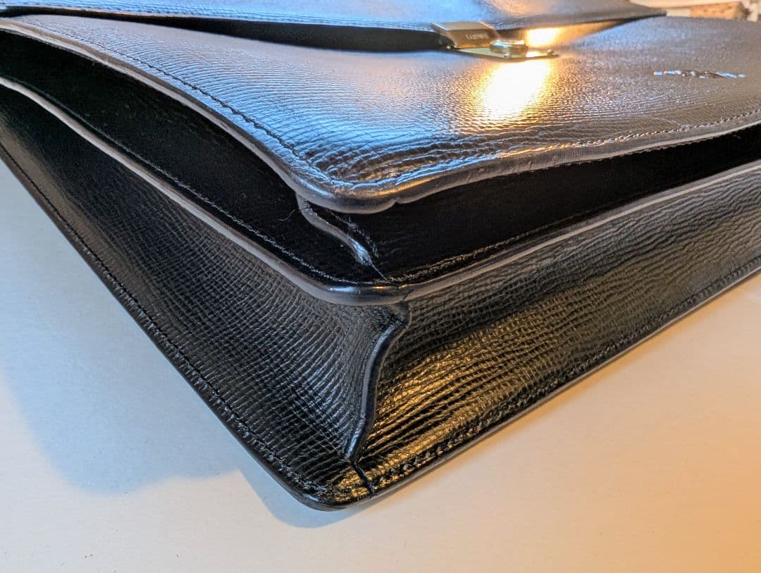 美品未使用〈LOEWEロエベビジネスバッグ アナグラム ブラックレザー〉