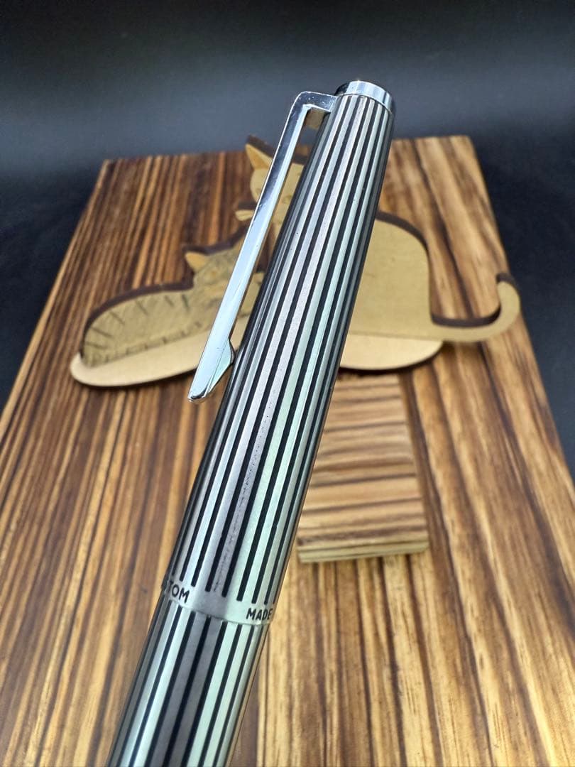 Pilot 万年筆 CUSTOM K-500SS 蝕刻ストライプ 18KWG