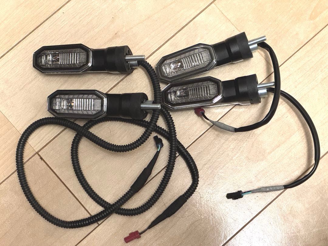 ★新品未使用★SUZUKI スズキ LEDターンシグナル GSX-8S