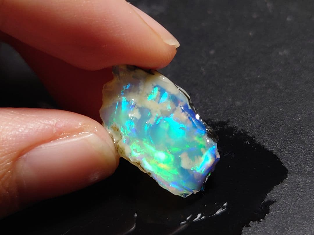 エチオピアウェロ産　チョーク　オパール　原石　鉱物標本