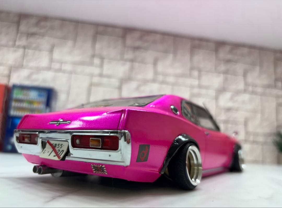 1/18ミニカー　IGブタケツローレル　弥生深リムセミワークスカスタム