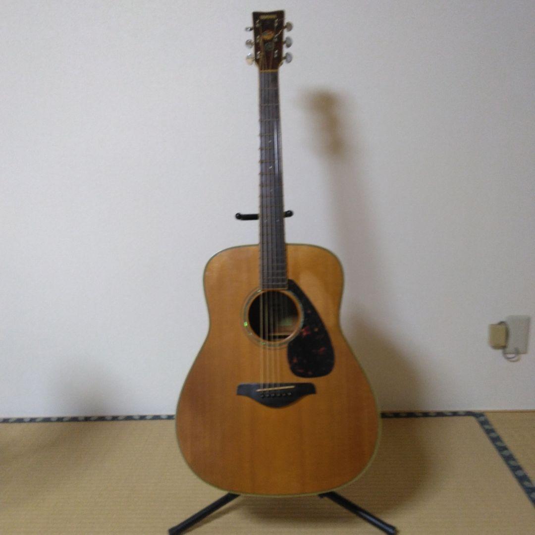 ヤマハアコースティックギター　ナチュラル　FG840