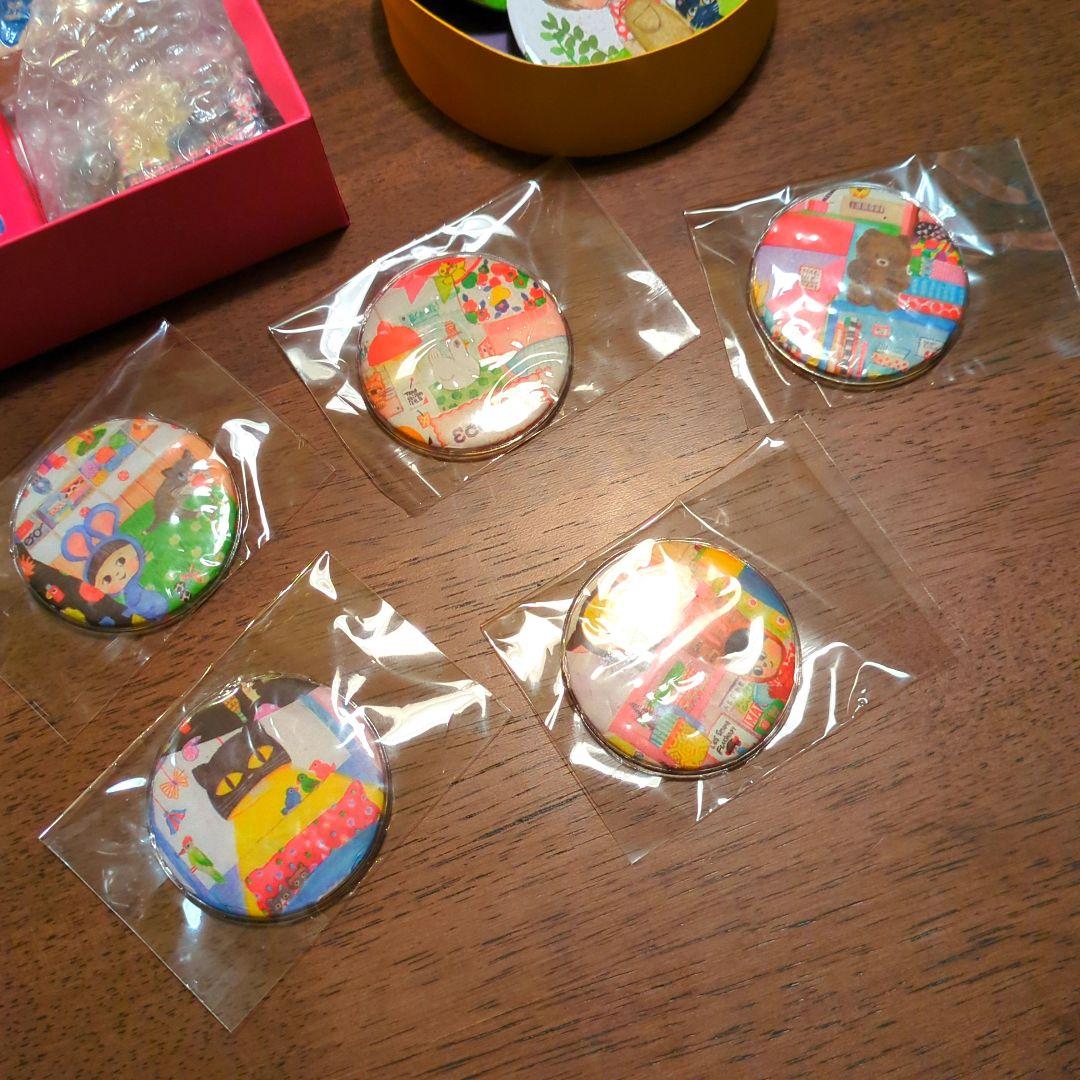 マリーニモンティーニ　エクート色々セット 缶バッジ類セット