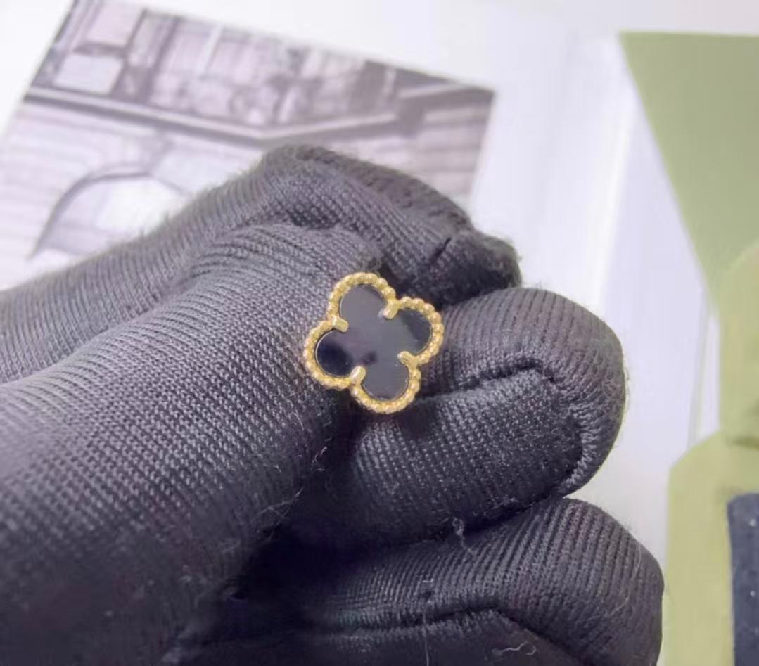 スウィート アルハンブラ ピアス カーネリアン 即購入OK