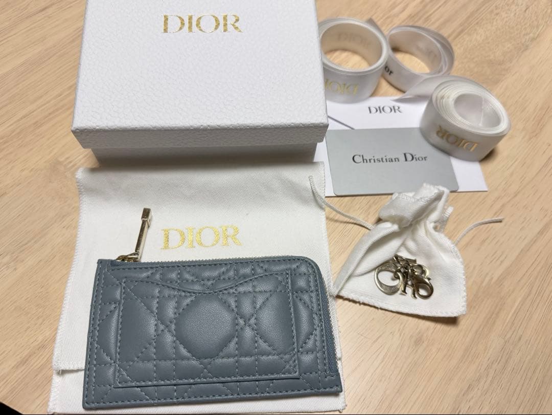 Dior カードジップホルダー