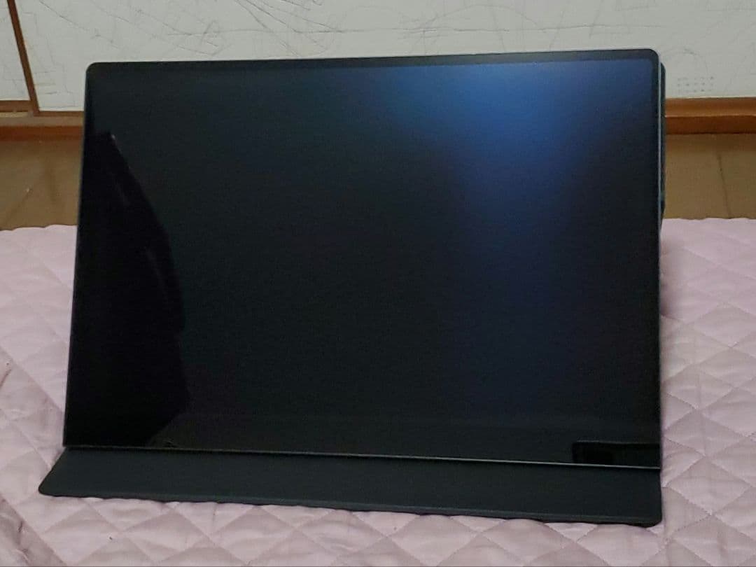 OLED モバイルモニター 16インチ 3K 2880x1800 120Hz