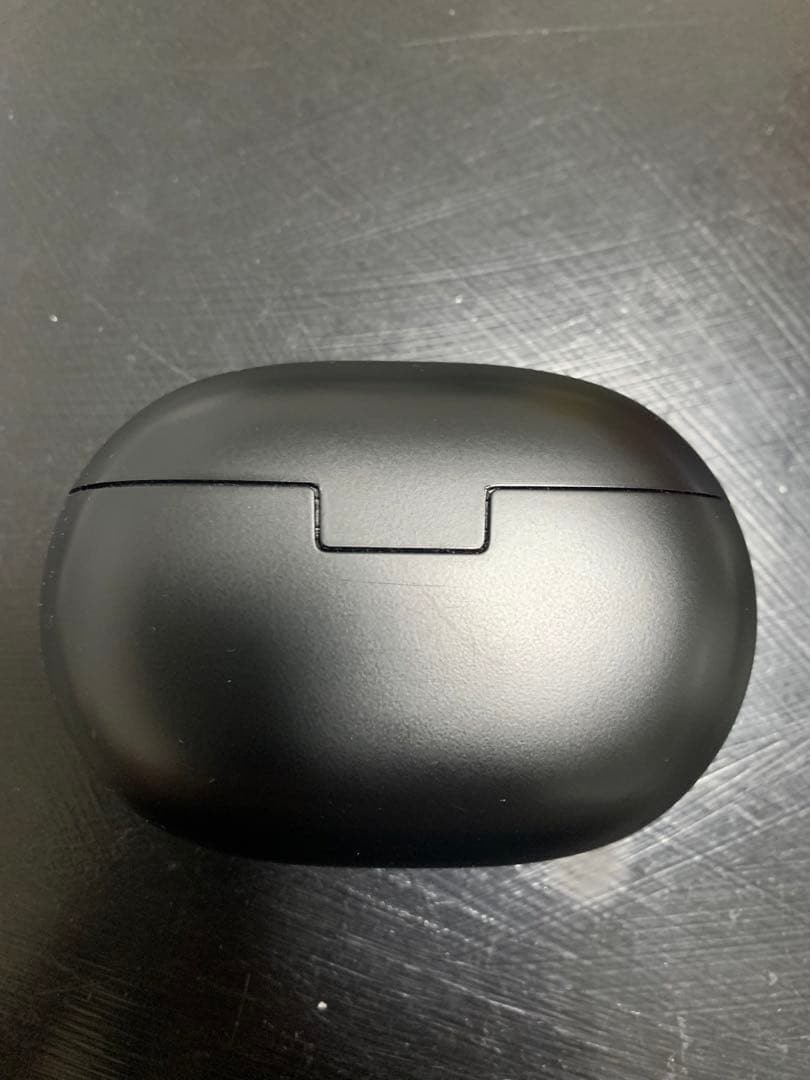 ヘッドホン Beats Studio Buds