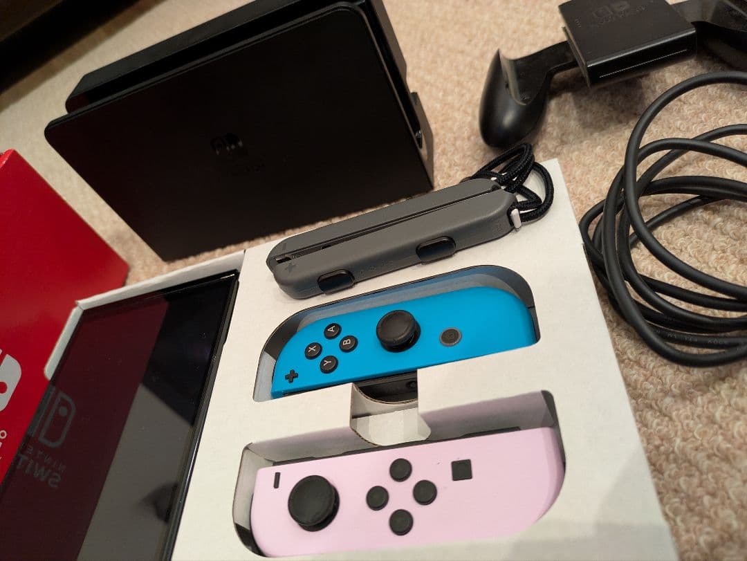 【美品】Nintendo Switch 有機ELモデル 64GB