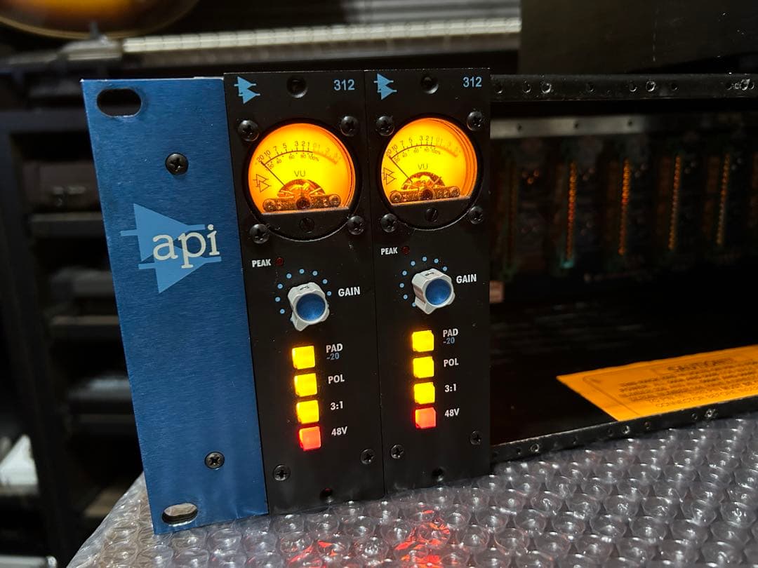 新品同様 API 312 マイクプリ 2台 連番マッチドペア！美品