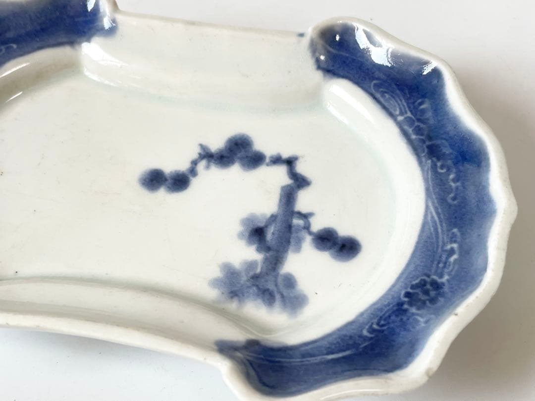 骨董　アンティーク　古伊万里　染付　竹図　変形皿　分銅形　大明年製銘